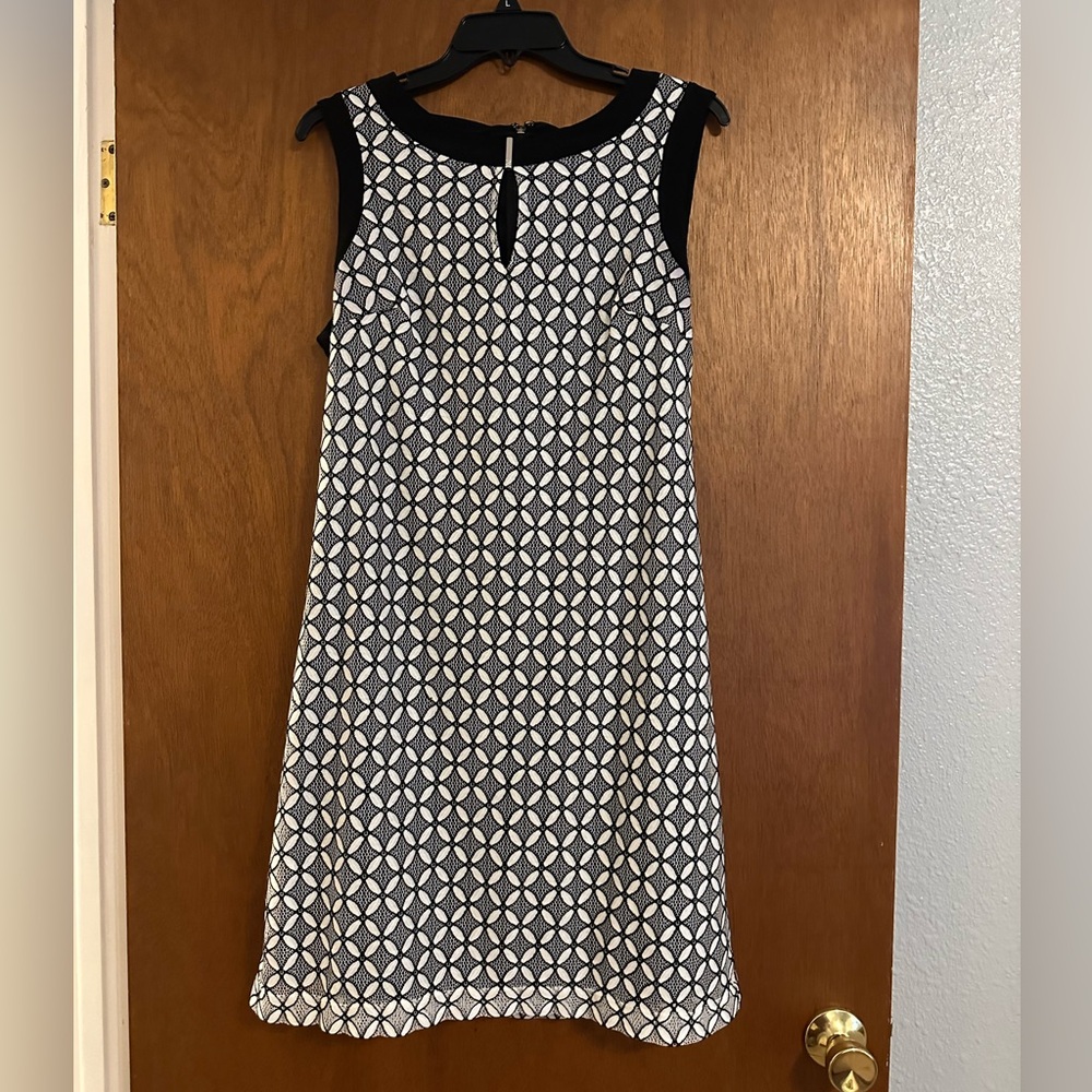 Tommy Hilfiger Black and White Geometric Midi Dress